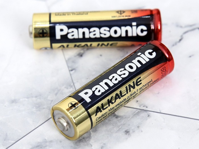 Pin Panasonic Alkaline AA LR6T/2B-V 1.5V Vỉ 2 Viên Chính Hãng