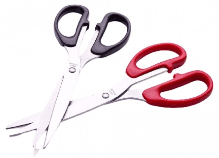 Kéo văn phòng Deli 6010-Cán bọc nhựa lưỡi thép không gỉ