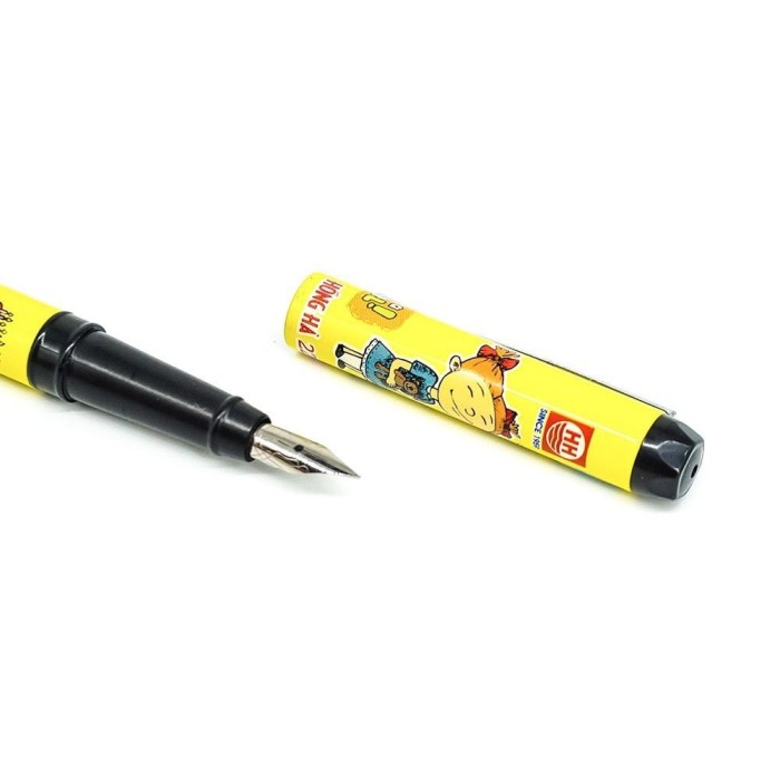 Bút Máy Hồng Hà 2267 – Ngòi Mài Sẵn, Viết Êm, Nét Thanh Đậm, Phù Hợp Luyện Chữ Đẹp Tiểu Học