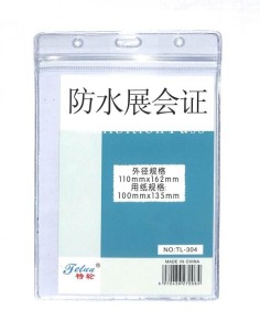Mặt Thẻ Miết Dọc 304 – Nhựa Trong Suốt, Đựng Thẻ Cỡ Lớn 100x135mm, Chống Nước, Chống Bụi