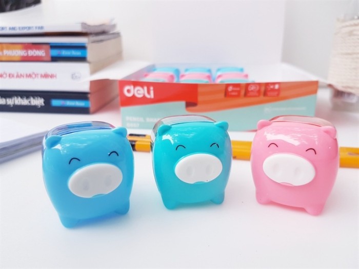 Gọt Chì Deli 0557 Hình Con Lợn ngộ nghĩnh tiện lợi
